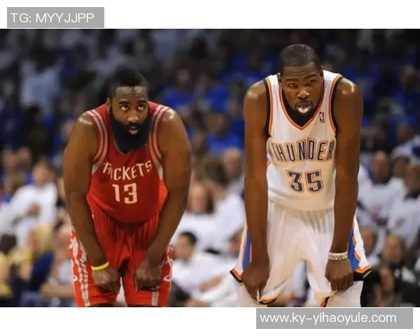 杜兰特盛赞快船双星哈登与小卡实力无可置疑能赢任何阵容